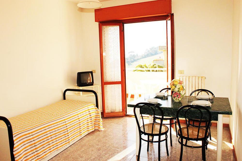 Residence Azzurro Massignano Exterior foto